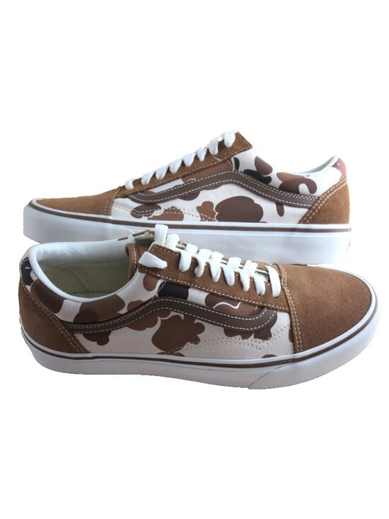 Vans Shoes - Vans Women's Old Skool Duck Camo Brown White Canvas Suede shoes Size 9 NEW